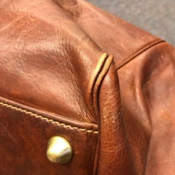 THE BRIDGE Italian Leather Large Buckle Travel bag Brown with Gold Hardware - Picture 7 of 14